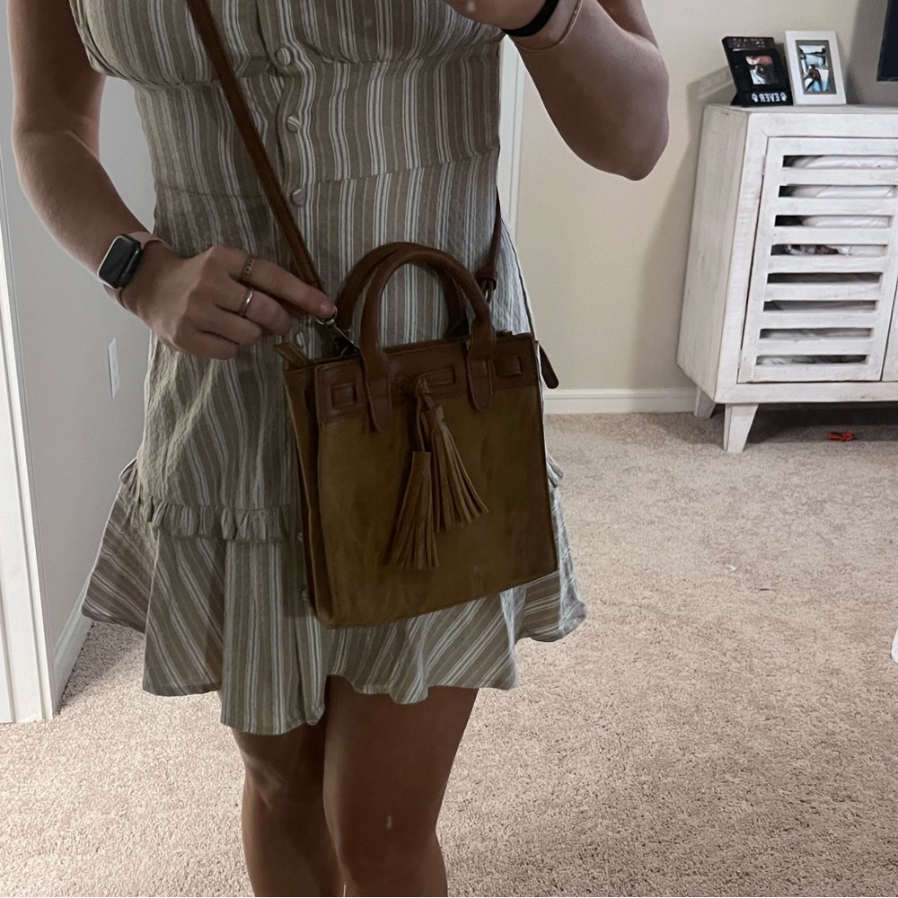 Francesca’s Cross body purse